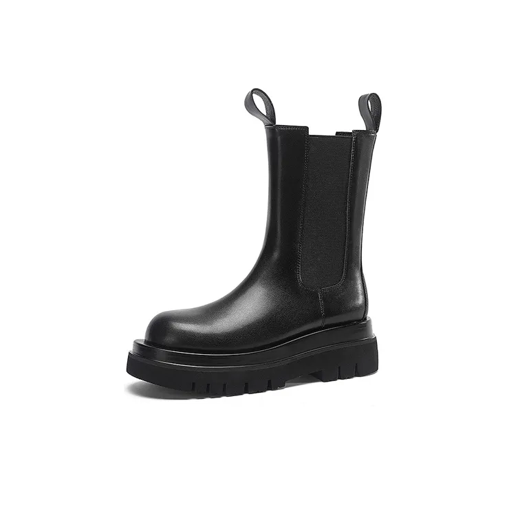 DAPHNE Short Chelsea Boots Women's Black-2