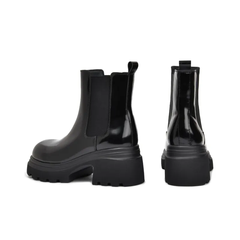 TOOMANYSHOES Road Travel Chelsea Boots Women's-4