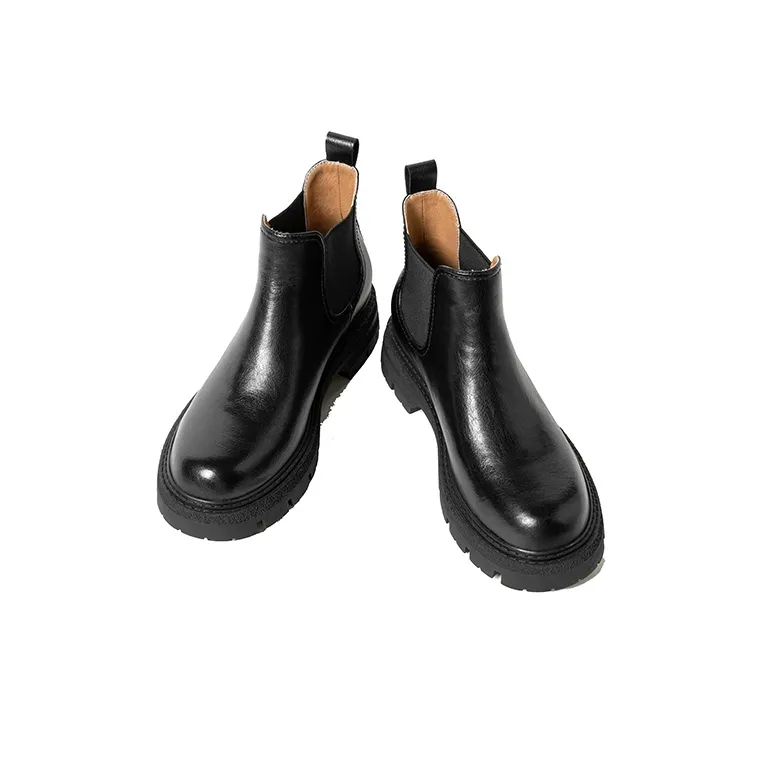 Q.VONTON Chelsea Boots Women's Black-1