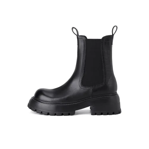 PIERCE GENTRY Chelsea Boots Women's