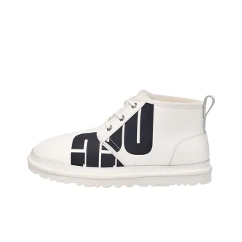 UGG Neumel Boot Chopd Pebbled White