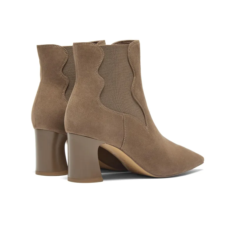 Joypeace Caramel Mocha Short Chelsea Boots Women's-6