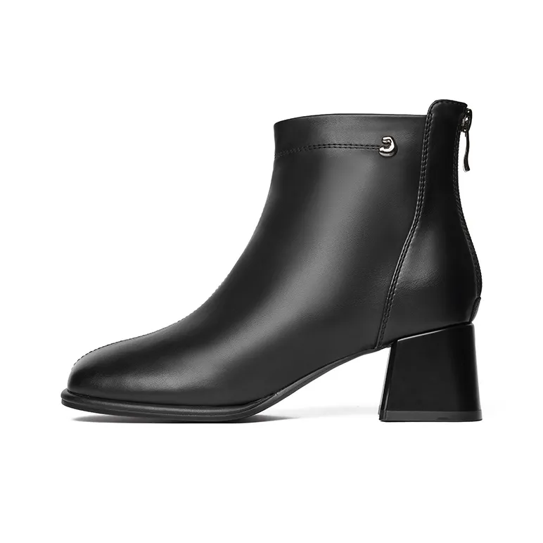 JOSINY Ankle Boots Women's Ecru/Black-6