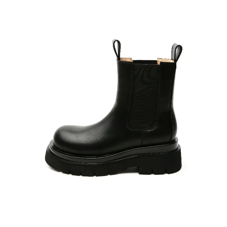 STELLA WEISZ Short Chelsea Boots Women's Black-0