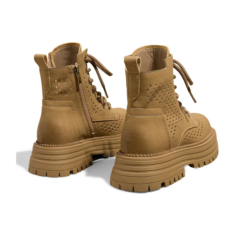 A Poinsettia Princess Ankle Boots Women's-23