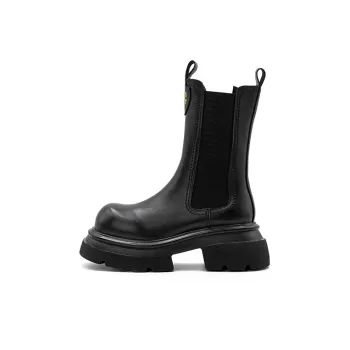 Little Sue Unique Design Trendy Fashion Curved Smoking Pipe Boots Short Chelsea Short Boots Women's Black