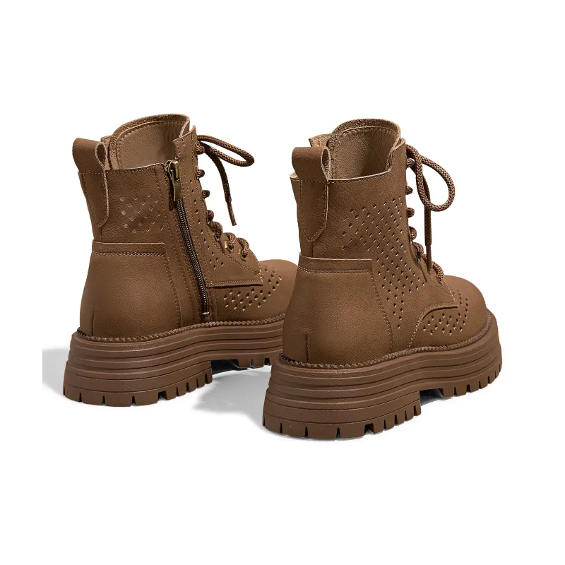A Poinsettia Princess Ankle Boots Women's-30