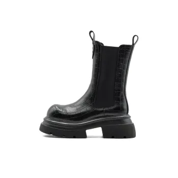Little Sue Chelsea Boots Women's