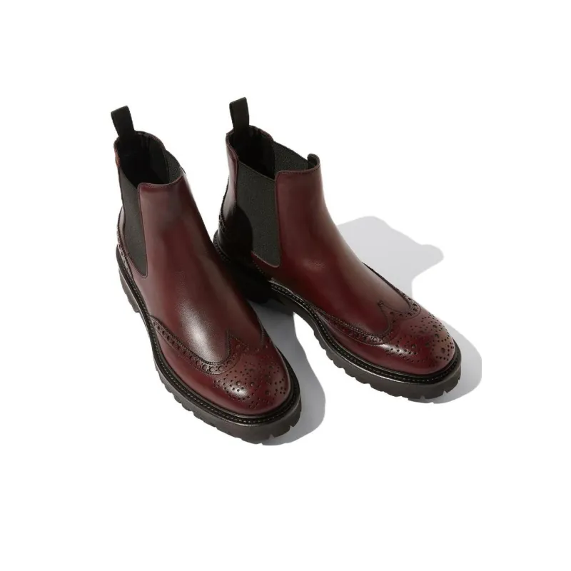 SCAROSSO Brogue detail Chelsea Boots Women's-3