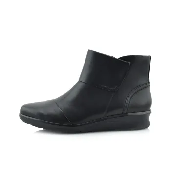 Clarks Ankle Boots Unisex Black