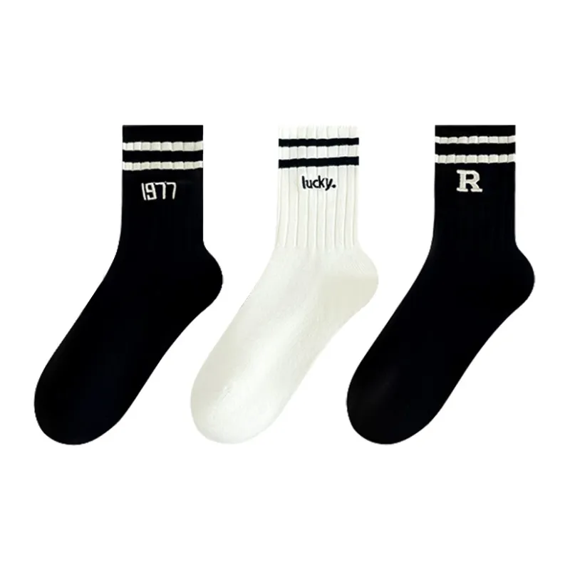 Montagut Unisex Mid Calf Socks-0