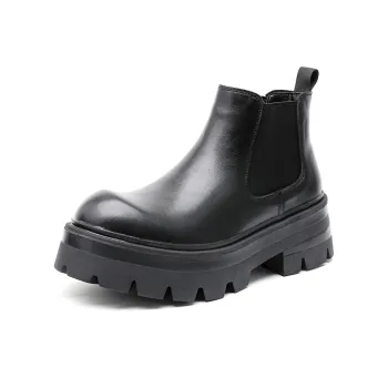V05 Chelsea Boots Men Black