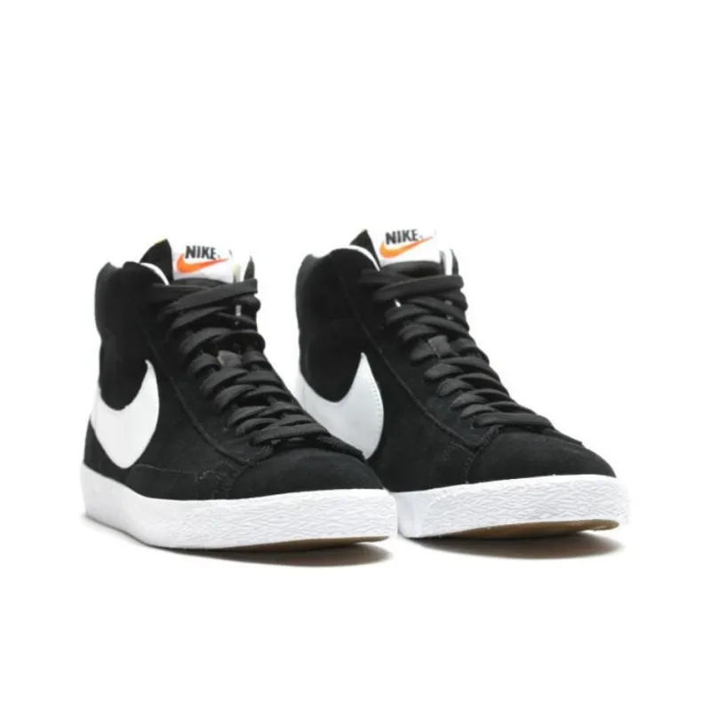 Nike Blazer Mid Premium Black White Gum-2