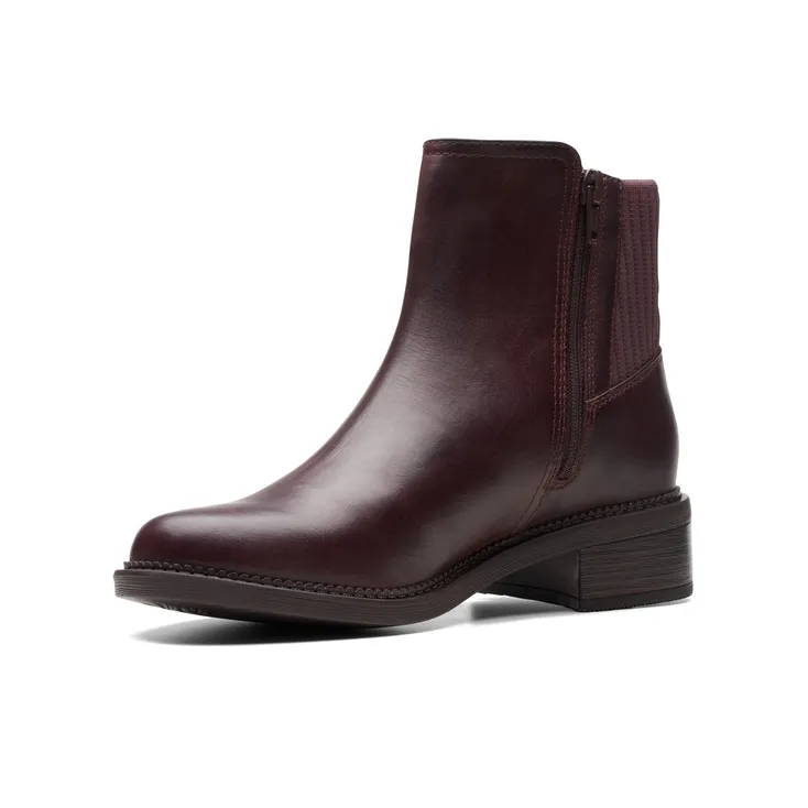 Clarks Short Chelsea Boots Women's Red-1