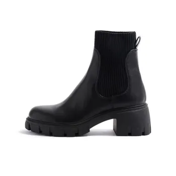 STEVE MADDEN Chelsea Boots Women's Black/Sand