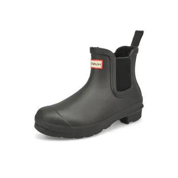 HUNTER Short Chelsea Boots Women's Black