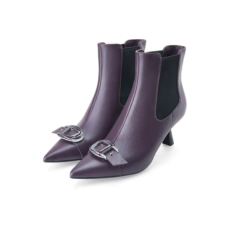 D FUSE SCANDINAVIA Short Chelsea Boots Women's-7
