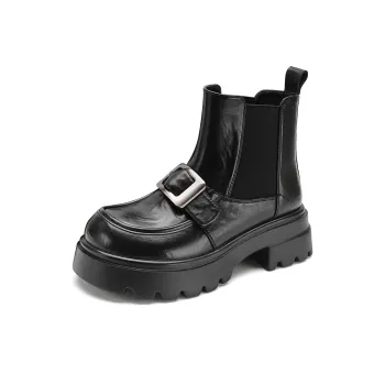 Safiya Short Chelsea Boots Women's