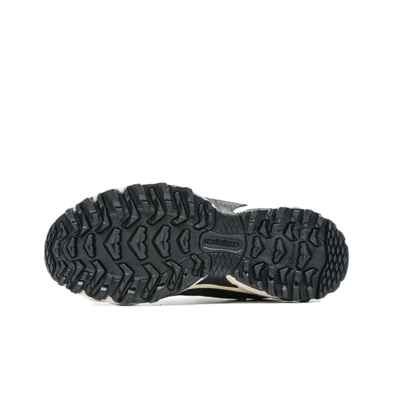 New Balance 610 'Black Ripstop'-4