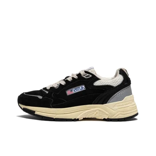 AUTRY Hyperway Wear-Resistant Low-Top Casual Shoes Women's Black Silver