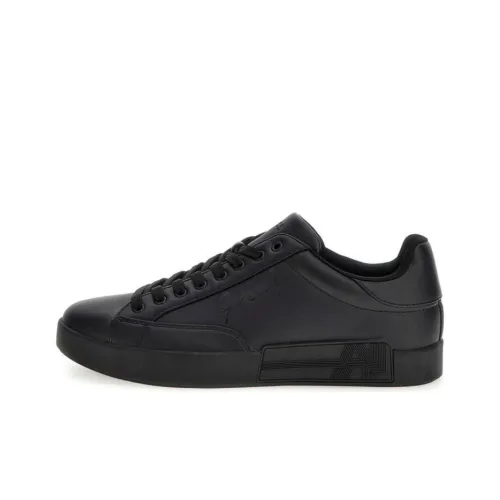 GUESS Low-Top Skateboard Shoes Men's Black