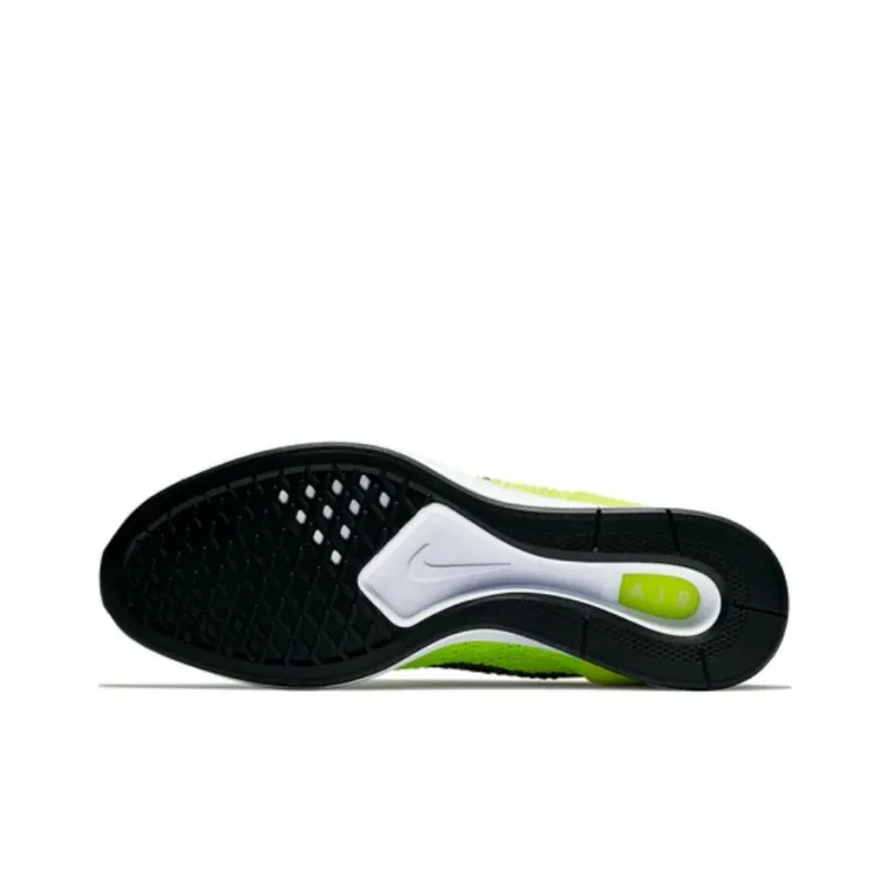 Nike Mariah Flyknit Racer Volt Sequoia-4