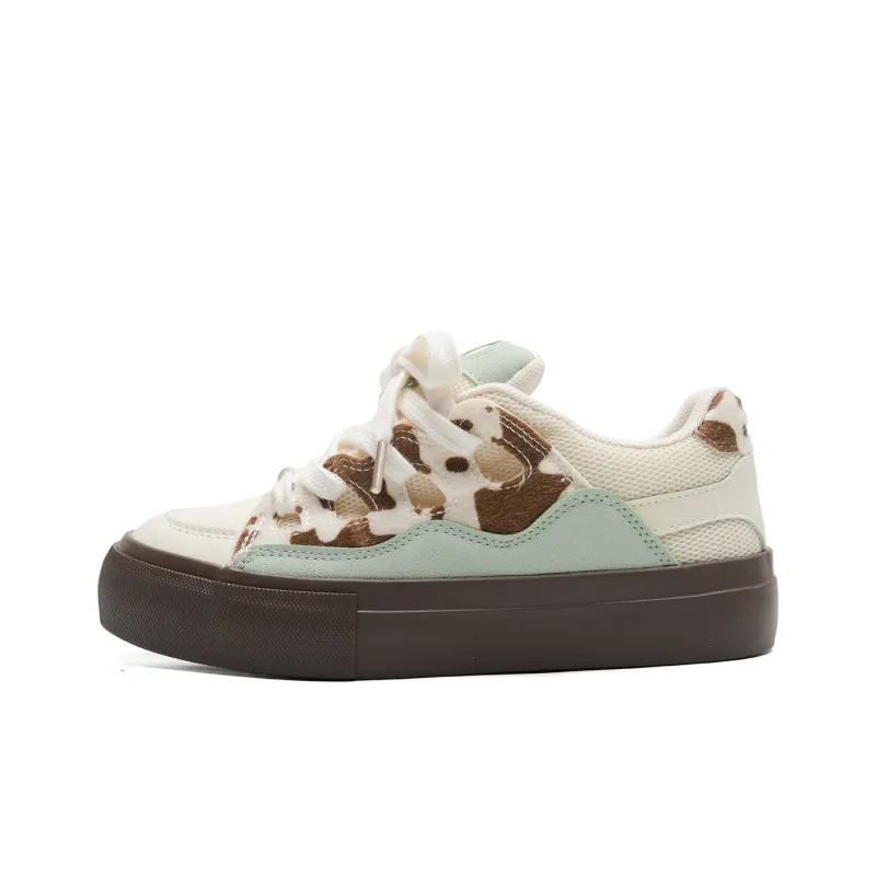 Anime Story Slip Resistant, Abrasion Resistant, Lightweight, Breathable Low Top Skateboard Shoes Women's Mint Chocolate-23