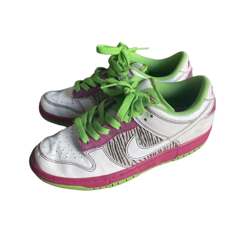 Nike Dunk Low 6.0 Rave Pink/White Mean Green Women's-2