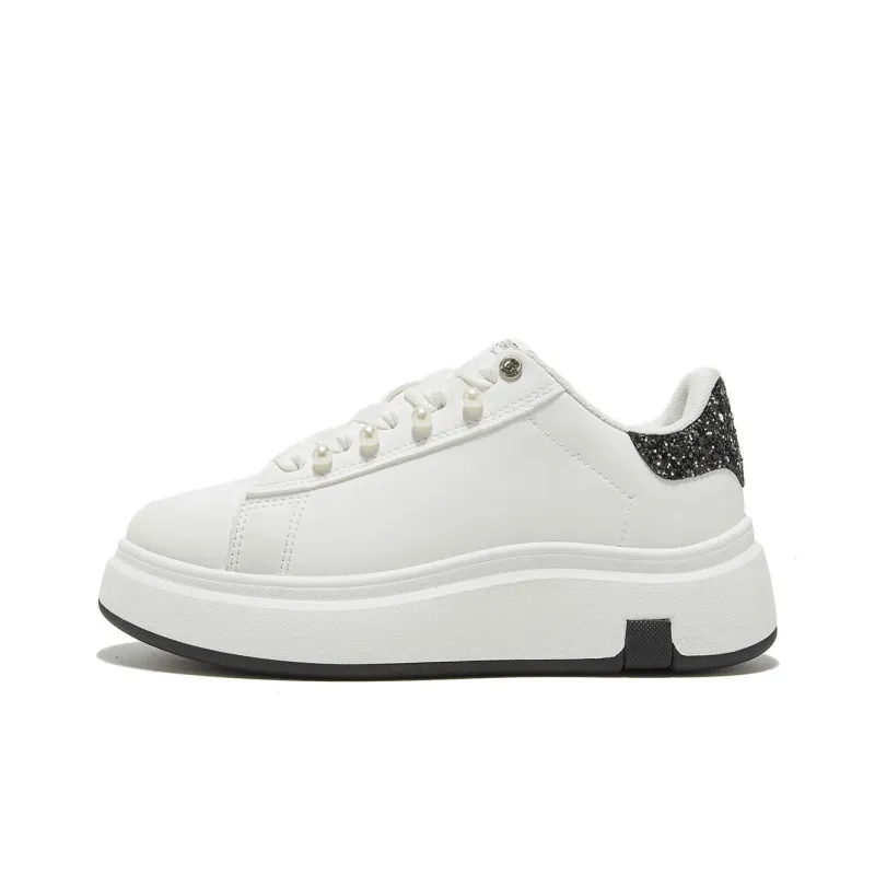 Georgina Goodman Lightweight Low Top Skateboard Shoes Women's Black-0