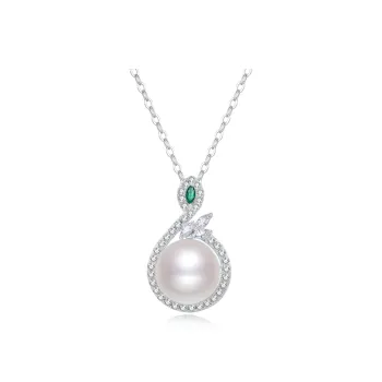 ME LUXE Freshwater Pearl Necklaces Women's