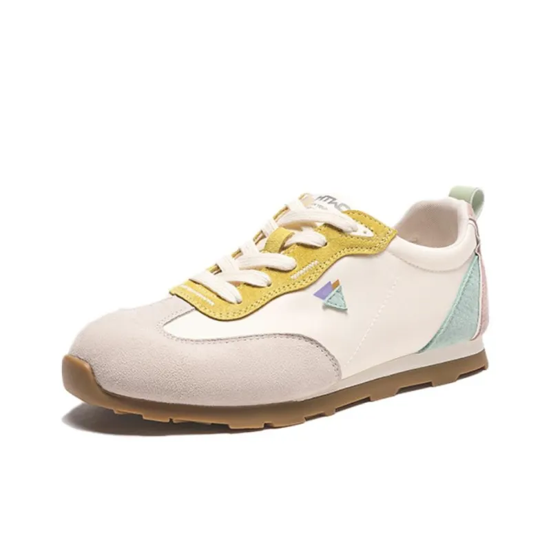 Hotwind Abrasion Resistant Low Top Casual Shoes Women's Beige Yellow-1