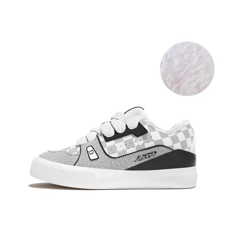 MINISO Low Top Skateboard Shoes Unisex-1