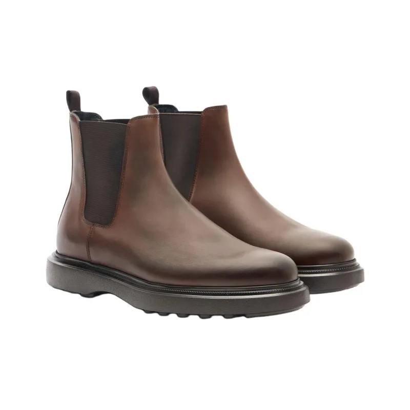 Stuart Weitzman/SW Amos Short Chelsea Boots Men's Brown-2