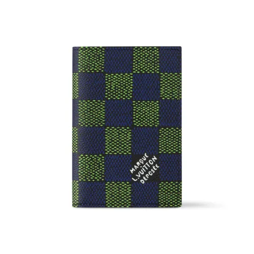 LOUIS VUITTON Passport Cover