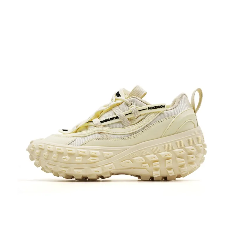 Hong Kong Meng Chunky Sneakers Unisex Low Top Beige-1