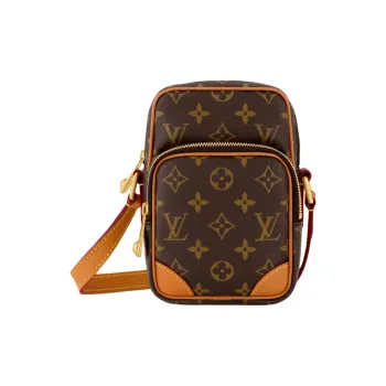 LOUIS VUITTON Amazone
