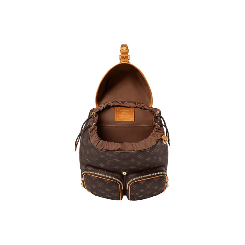 LOUIS VUITTON Montsouris Cargo Backpack Monogram-3