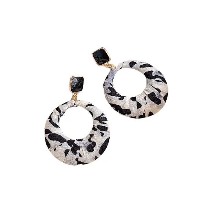 Tong Tong Rabbit Resin Earrings Women's-7