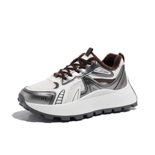 Swiftwick Cushioning, Slip Resistant, And Abrasion Resistant Low Top Chunky Sneakers Women's