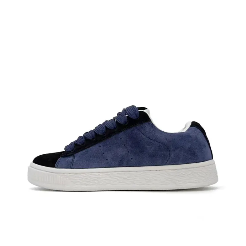 Anime Story Slip Resistant, Abrasion Resistant, Lightweight, Breathable Low Top Skateboard Shoes Women's Navy Blue-1