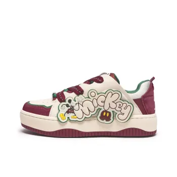 Disney x Hotwind CNY New Year Limited Collection Abrasion Resistant Slip Resistant Low Top Skateboard Shoes Women's