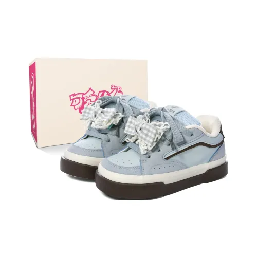 Lovely You Wear-resistant And Lightweight Low-Top Skateboard Shoes Women's Light Blue
