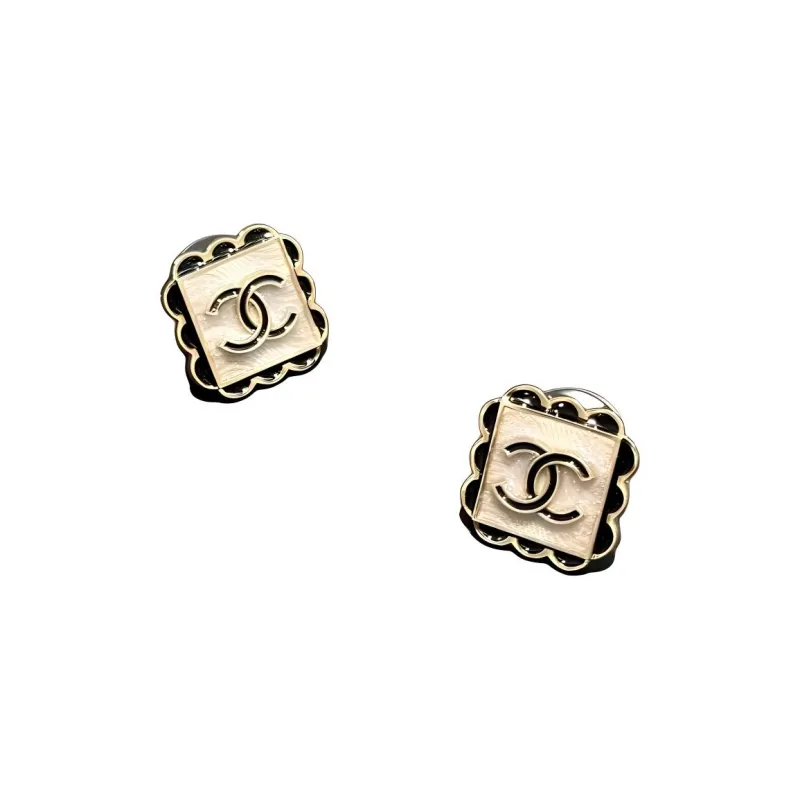 CHANEL   Stud Earrings Women's Pink-0