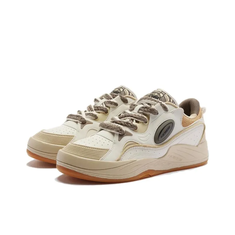 QIAODAN Egg Shoes Cushioned Wear Resistant Lightweight Low Top Skateboard Shoes Men's Raw Denim Milk Tea Beige-1