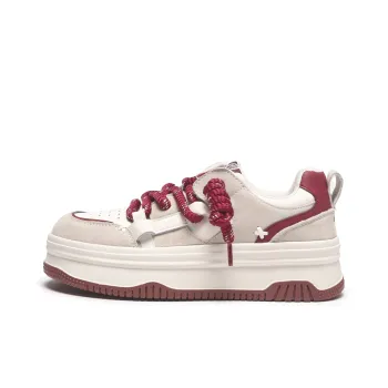 Disney x Hotwind CNY New Year Limited Collection Abrasion Resistant Slip Resistant Low Top Skateboard Shoes Women's