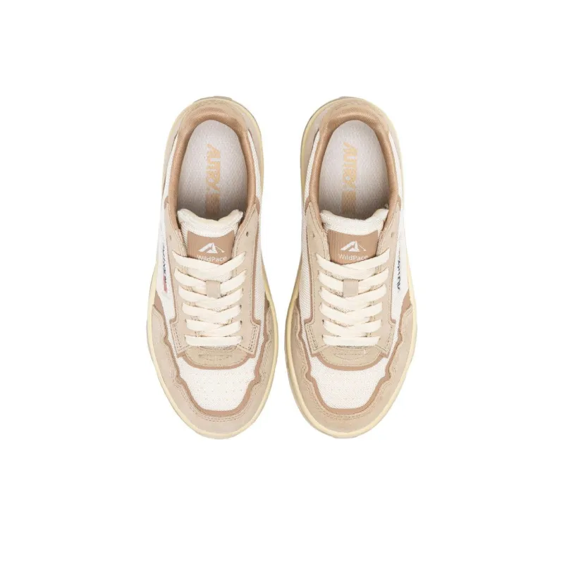 AUTRY WILDPACE Slip Resistant Low Top Skateboard Shoes Women's Ecru-3