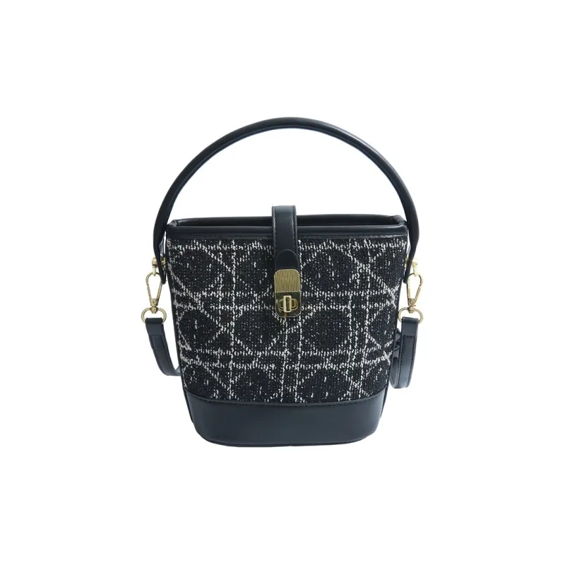 DALO Woolen Handbag Women's Black-4