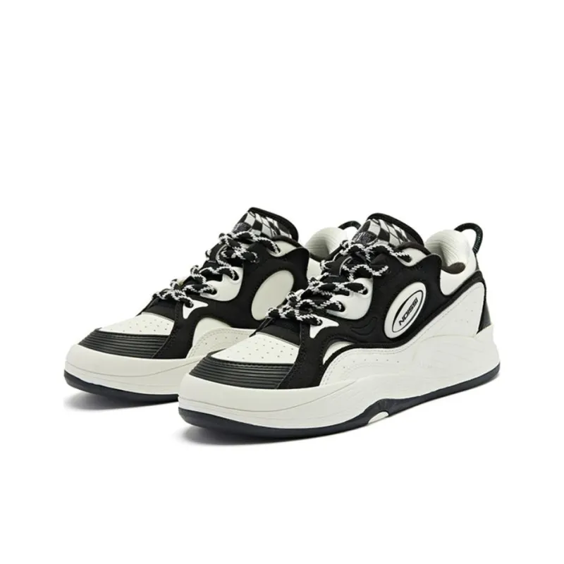 QIAODAN Egg Shoes Cushioning Wear Resistant Low Top Skateboard Shoes Women's Black-1