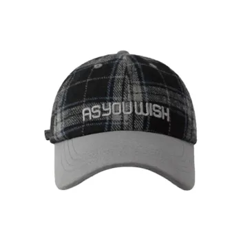 FREE RABBITⅡ Korean Style Trendy Letter Embroidery Patchwork Color Blocking Baseball Caps Unisex