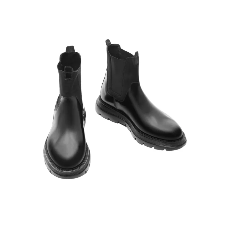 Stuart Weitzman/SW Arden Short Chelsea Boots Men's Black-3